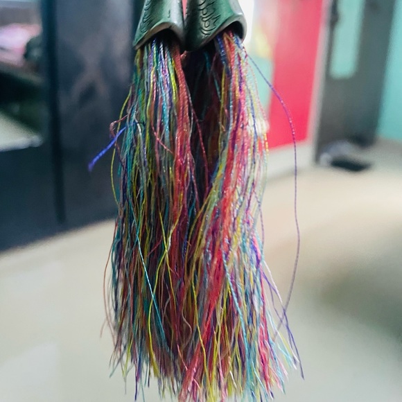 Beautiful earrings never used - Picture 5 of 6